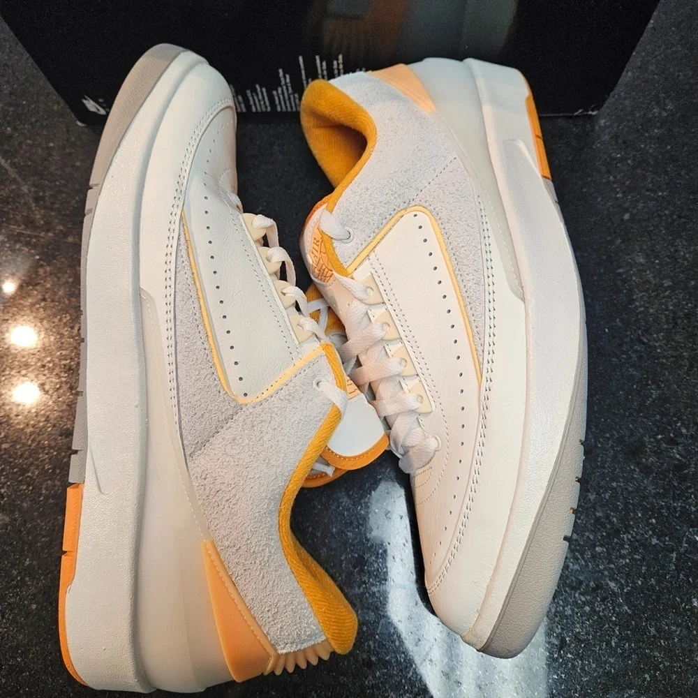 Nike Air Jordan 2 Retro Low [DV9956-118] Men Casual Shoes Sail/Melon Tint